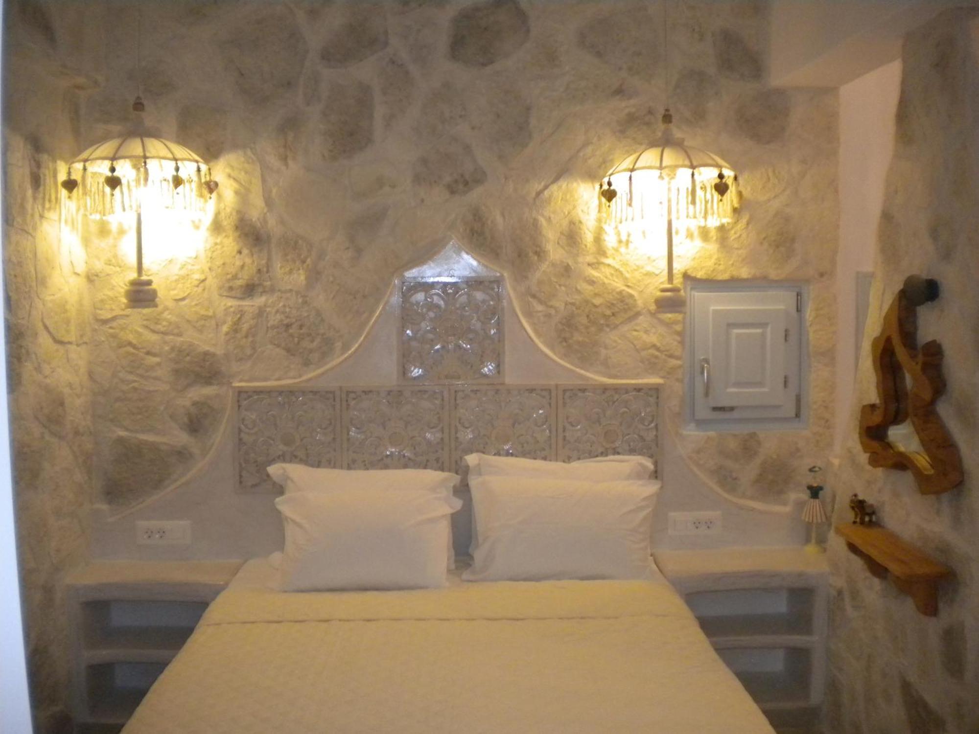 Starlight Luxury Seaside Villa & Suites Imerovigli  Esterno foto