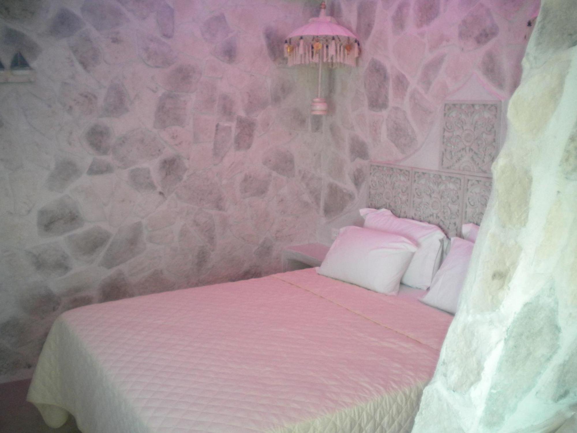 Starlight Luxury Seaside Villa & Suites Imerovigli  Esterno foto